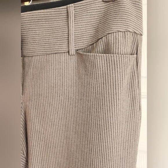 Express Women's Editor Pants - Picture 3 of 10